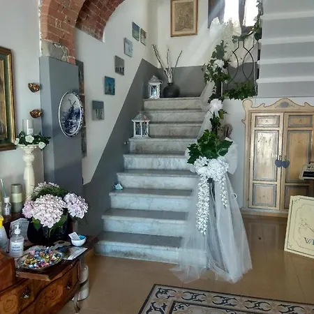 Alojamento de Acomodação e Pequeno-almoço Jasmine 3*