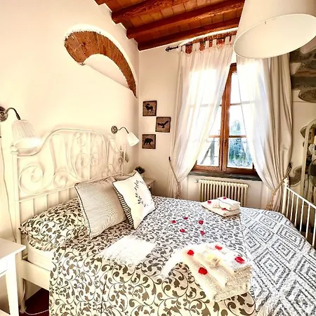 Bed & Breakfast Jasmine Luni