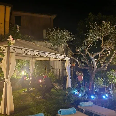 Jasmine Alojamento de Acomodação e Pequeno-almoço Luni