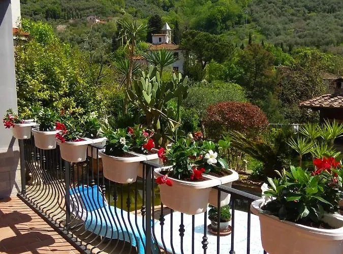 Jasmine Bed & Breakfast Luni