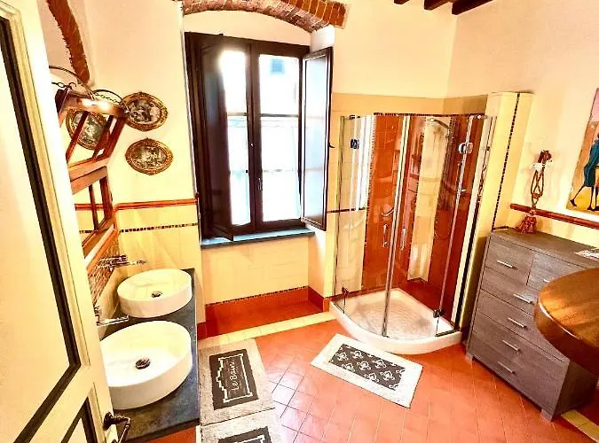 Jasmine Bed & Breakfast 3*